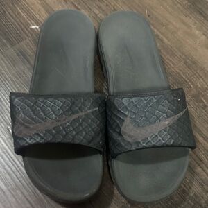 Nike Black Textured Slide Sandals